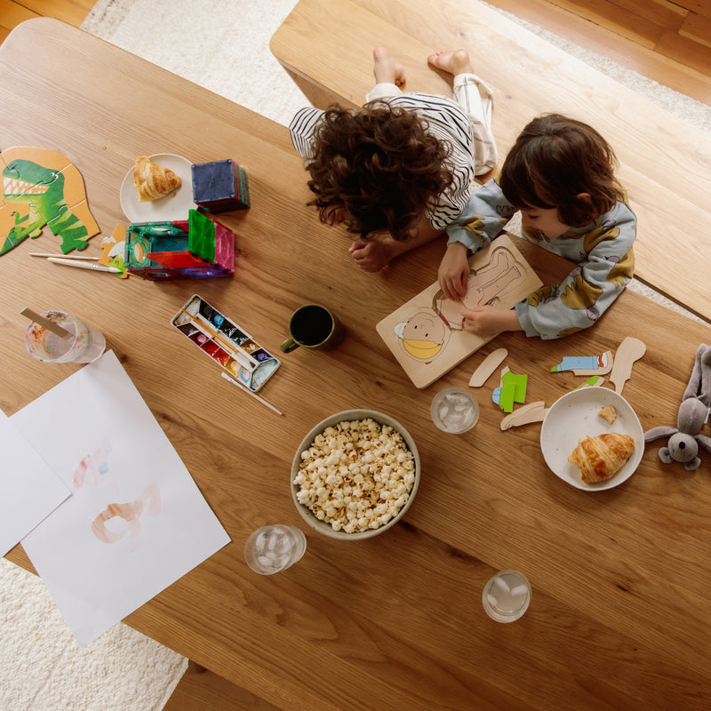 kids and dining table