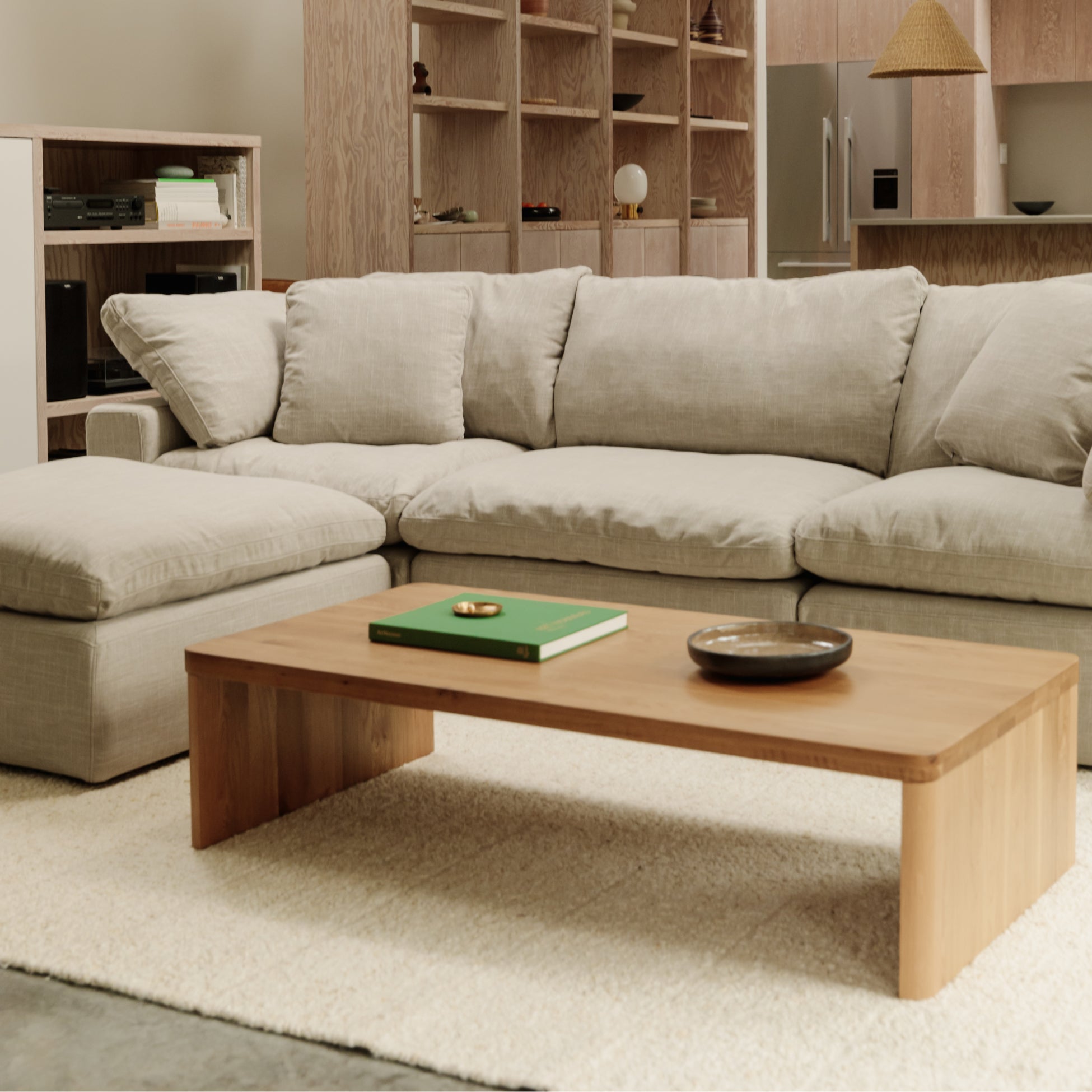 Sofas & Sectionals